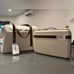 SAMSONITE Virtuosa Weekender Bag and Train Case New With Tags